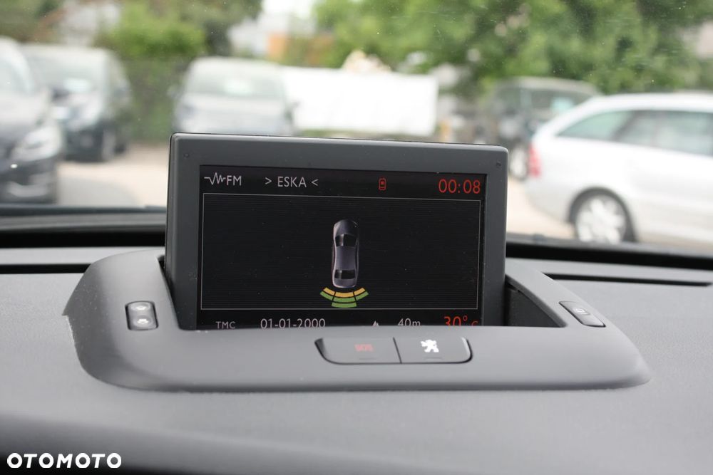 Peugeot 5008 155 THP Automatik Allure - 25