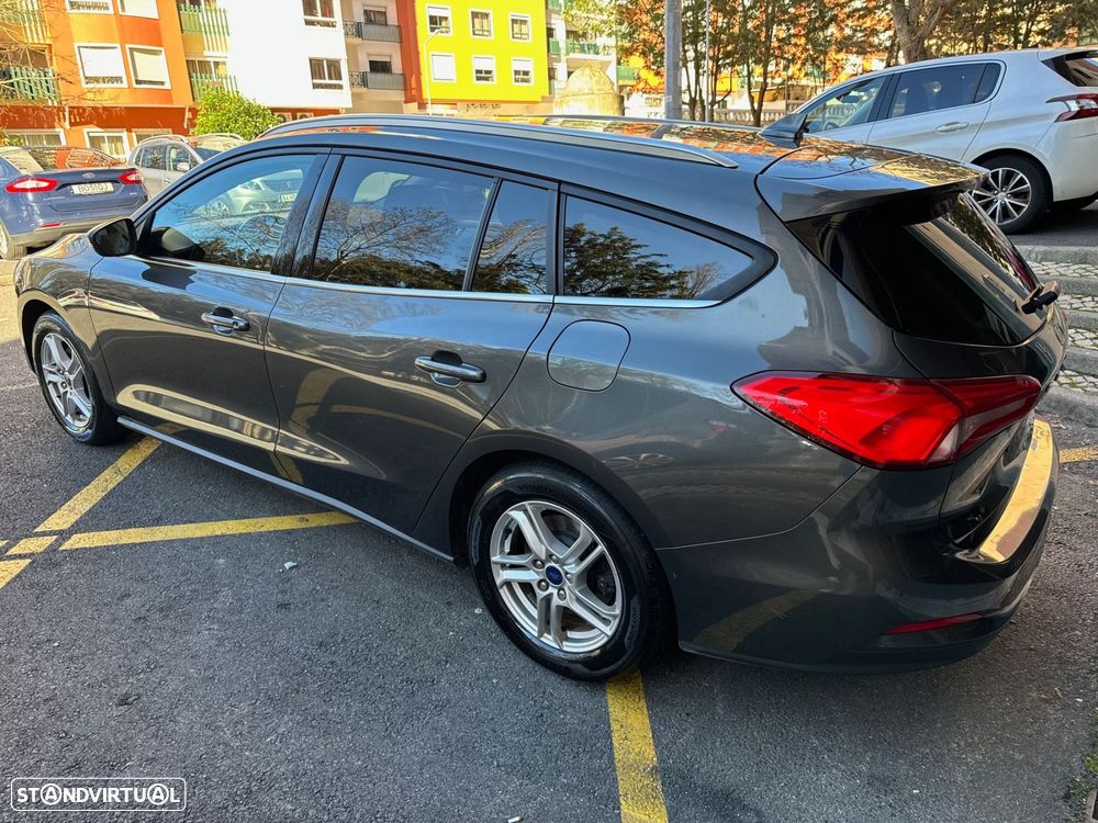 Ford Focus SW 1.0 EcoBoost Business - 33