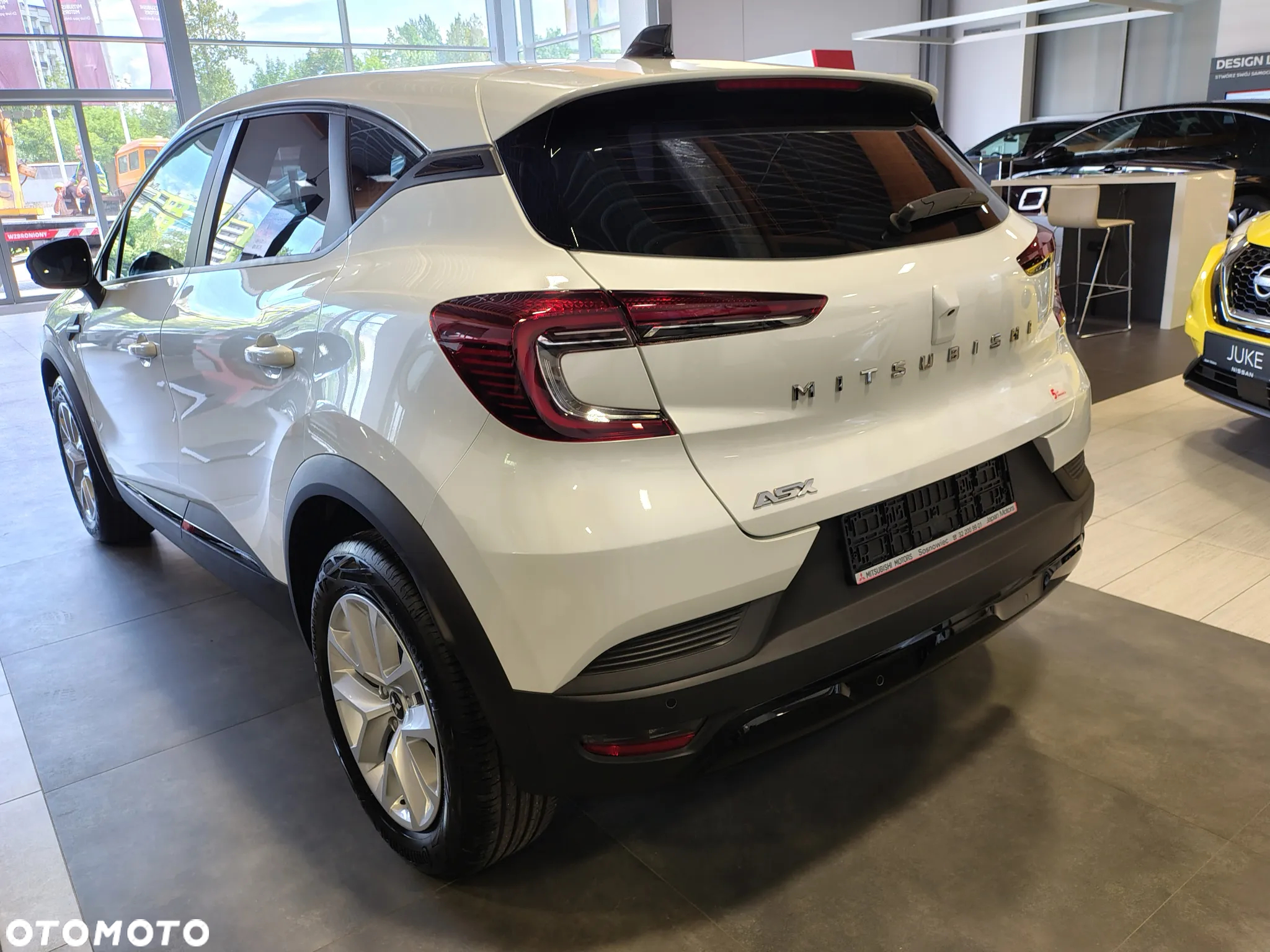 Mitsubishi ASX - 5