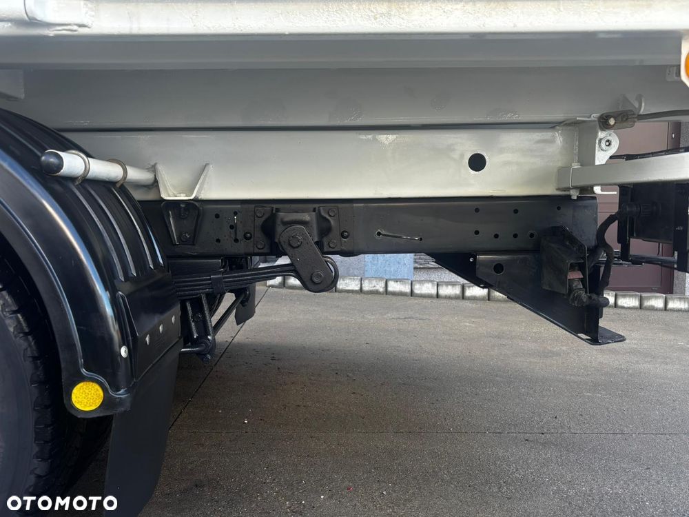 Iveco Daily Doka Dubelkabina 7 osób z wywrotką - 14