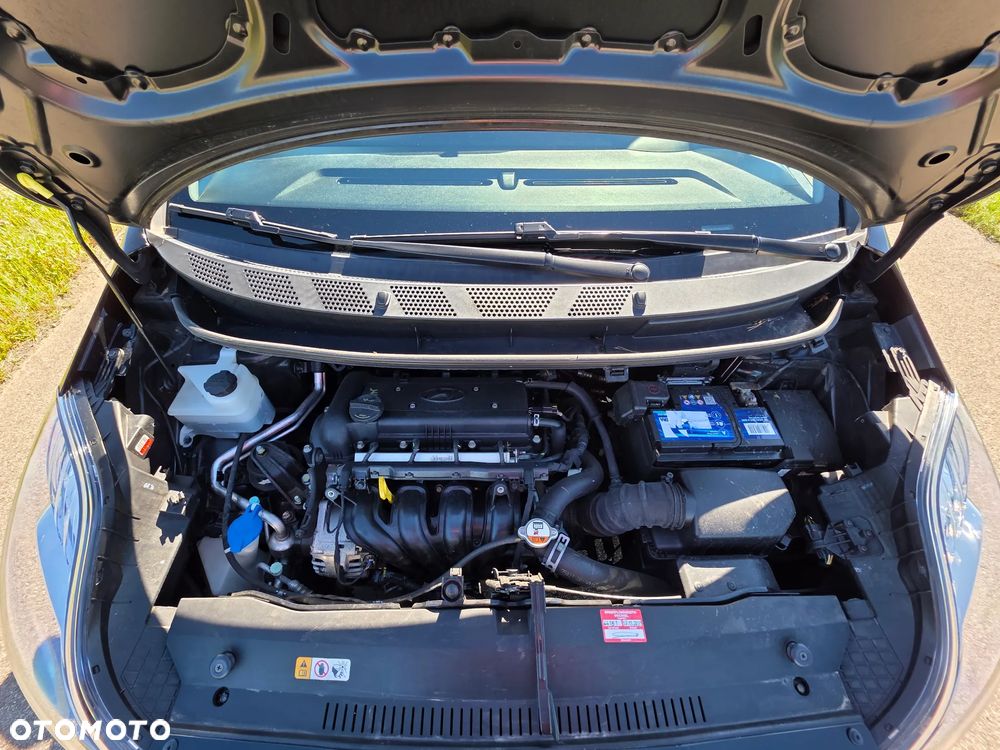 Hyundai ix20 1.4 blue Passion - 21