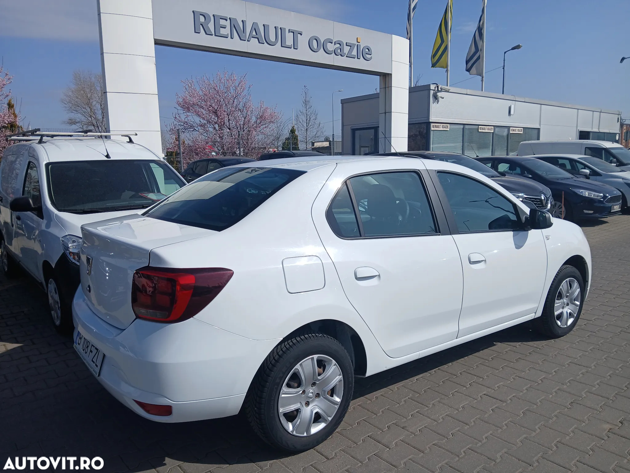 Dacia Logan 0.9 TCe Laureate - 2