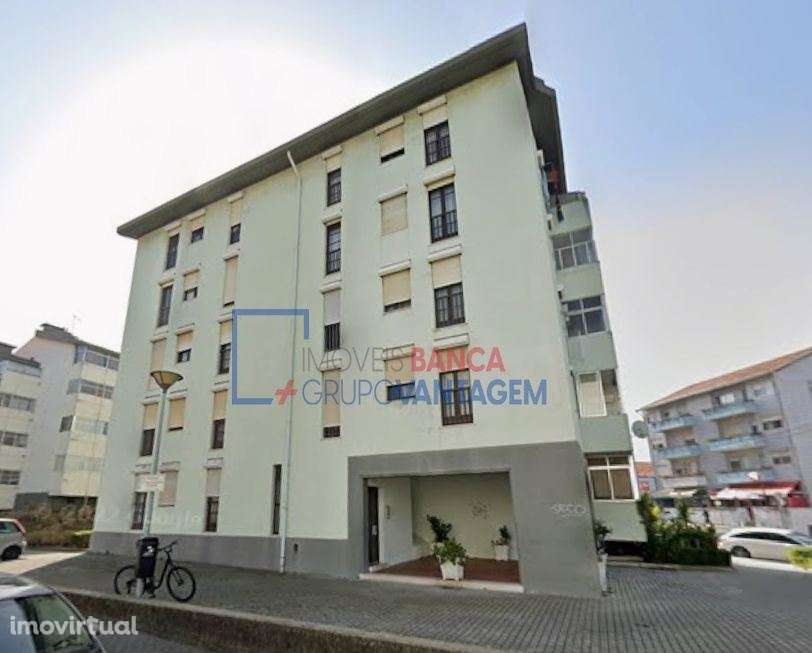 APARTAMENTO T2 - LEÇA DA PALMEIRA - Grande imagem: 2/19