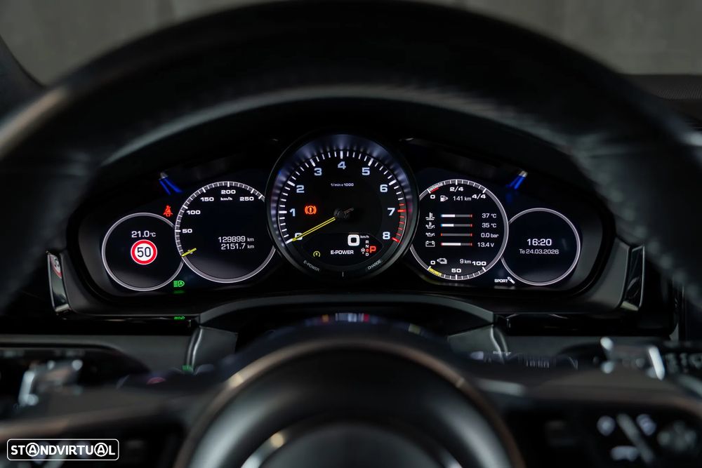 Porsche Cayenne - 17