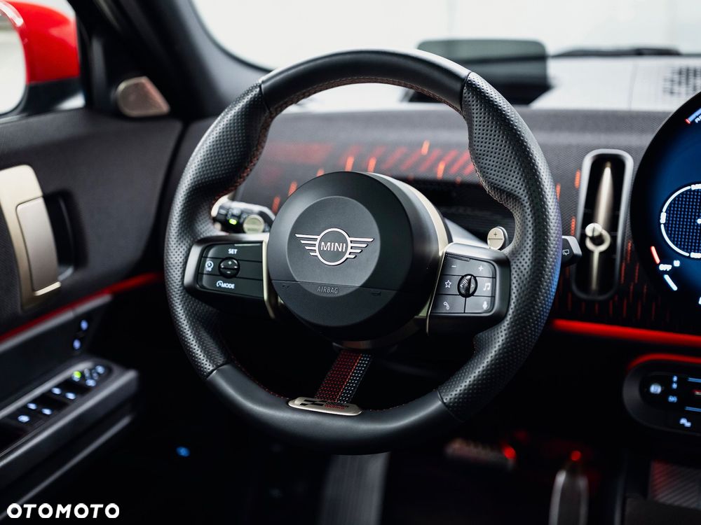 MINI John Cooper Works - 13