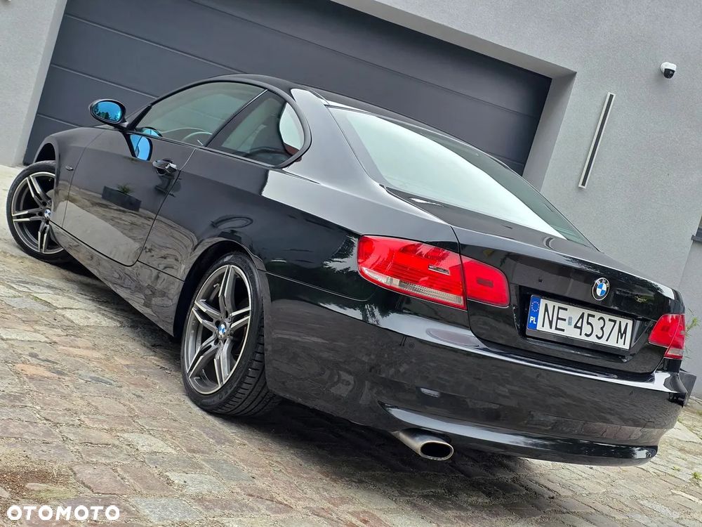 BMW Seria 3 320i Edition Exclusive - 10