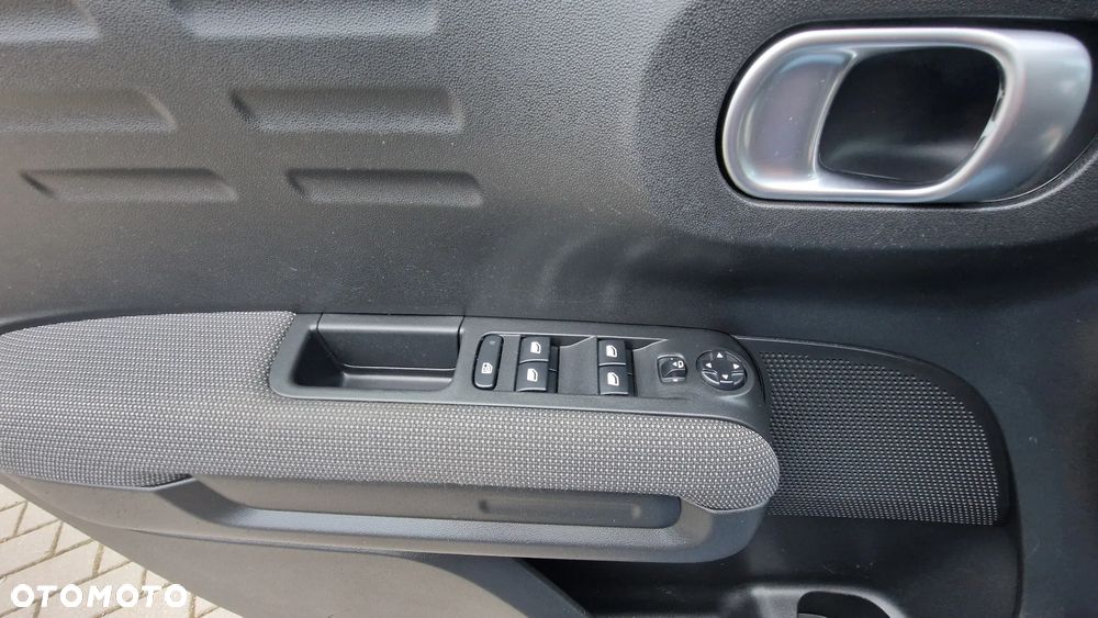 Citroën C3 Aircross 1.2 PureTech Shine - 22