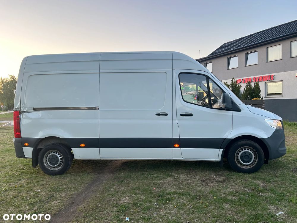 Mercedes-Benz sprinter - 8