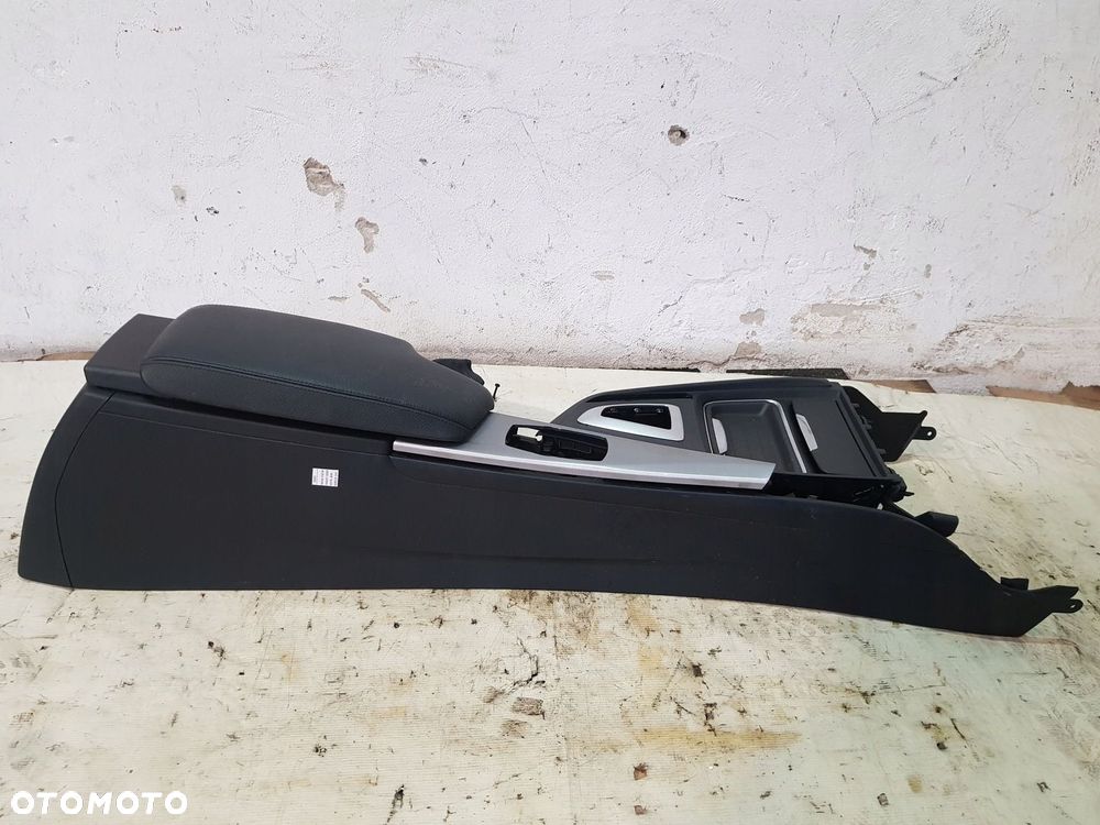 TUNEL ŚRODKOWY SKÓRA BMW F30 F31 EUR AUX USB - 7