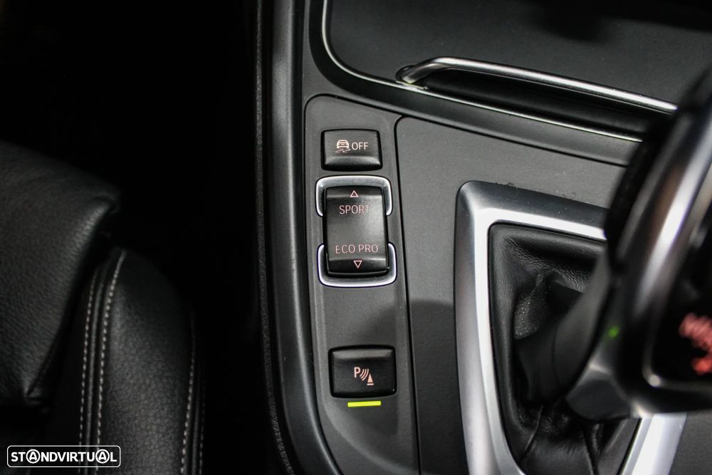 BMW 420 Gran Coupé d Pack M Auto - 54