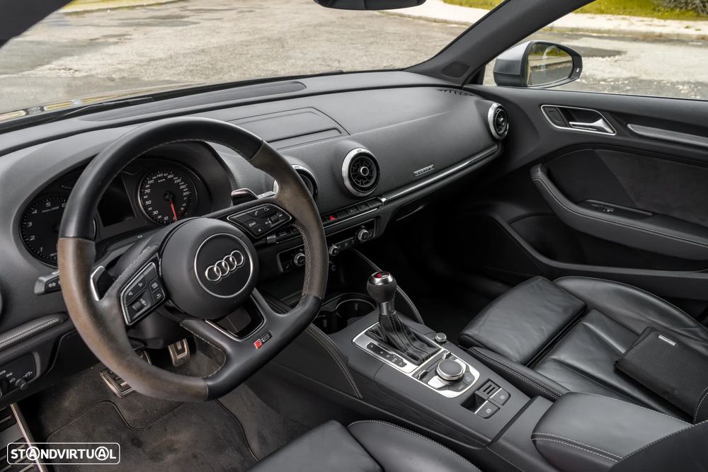 Audi RS3 Sportback S tronic - 13