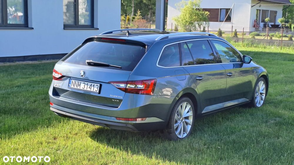 Skoda Superb 2.0 TDI 4x4 DSG L&K - 7