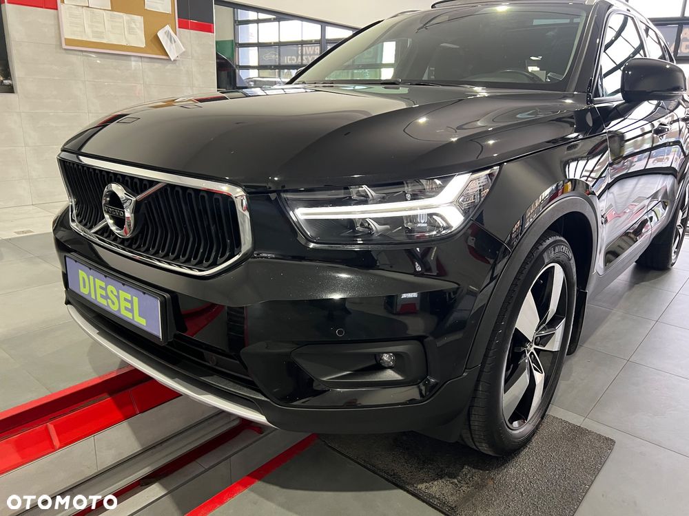Volvo XC 40 D3 R-Design - 3