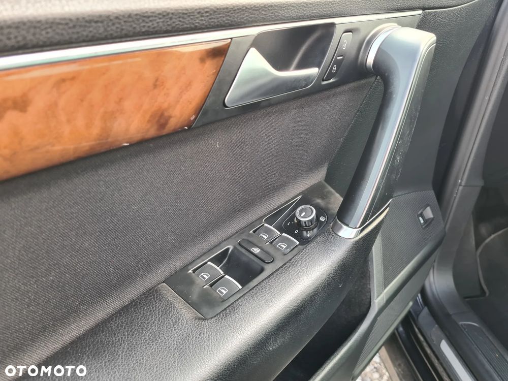 Volkswagen Passat 1.6 TDI Comfortline - 16