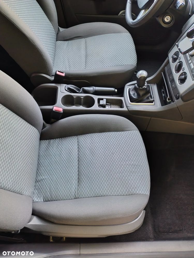 Ford Focus 1.8 TDCi Trend - 9