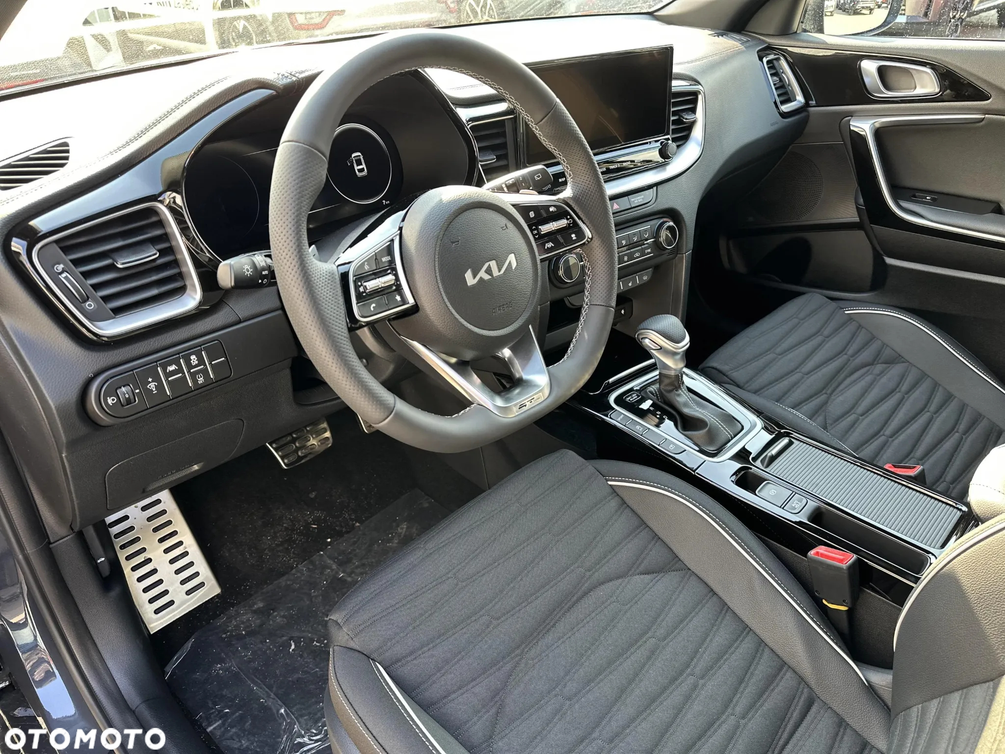 Kia ProCeed 1.5 T-GDI GT Line DCT - 11