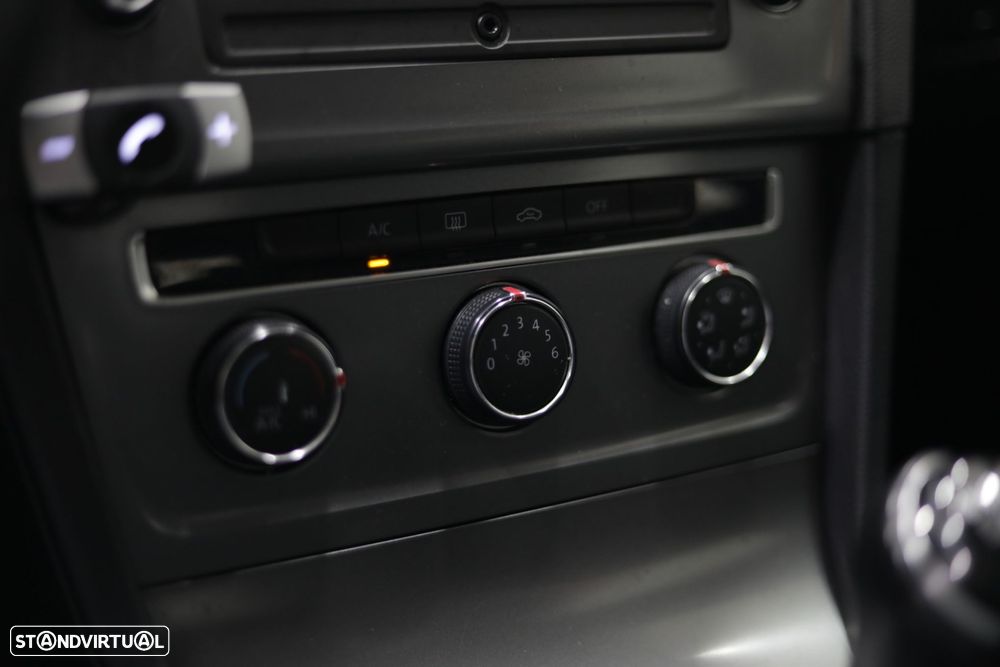 VW Golf 1.6 TDi Trendline - 13