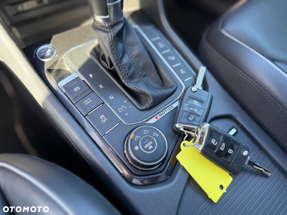 Volkswagen Tiguan - 26
