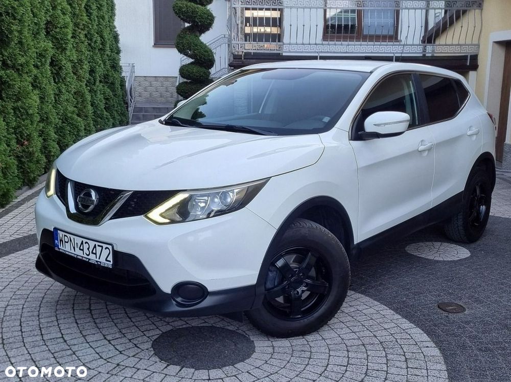 Nissan Qashqai - 1