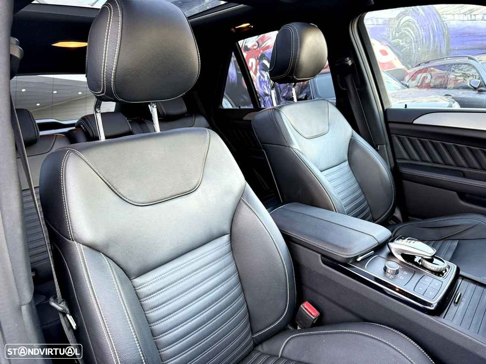 Mercedes-Benz GLE 500 e 4-Matic - 28