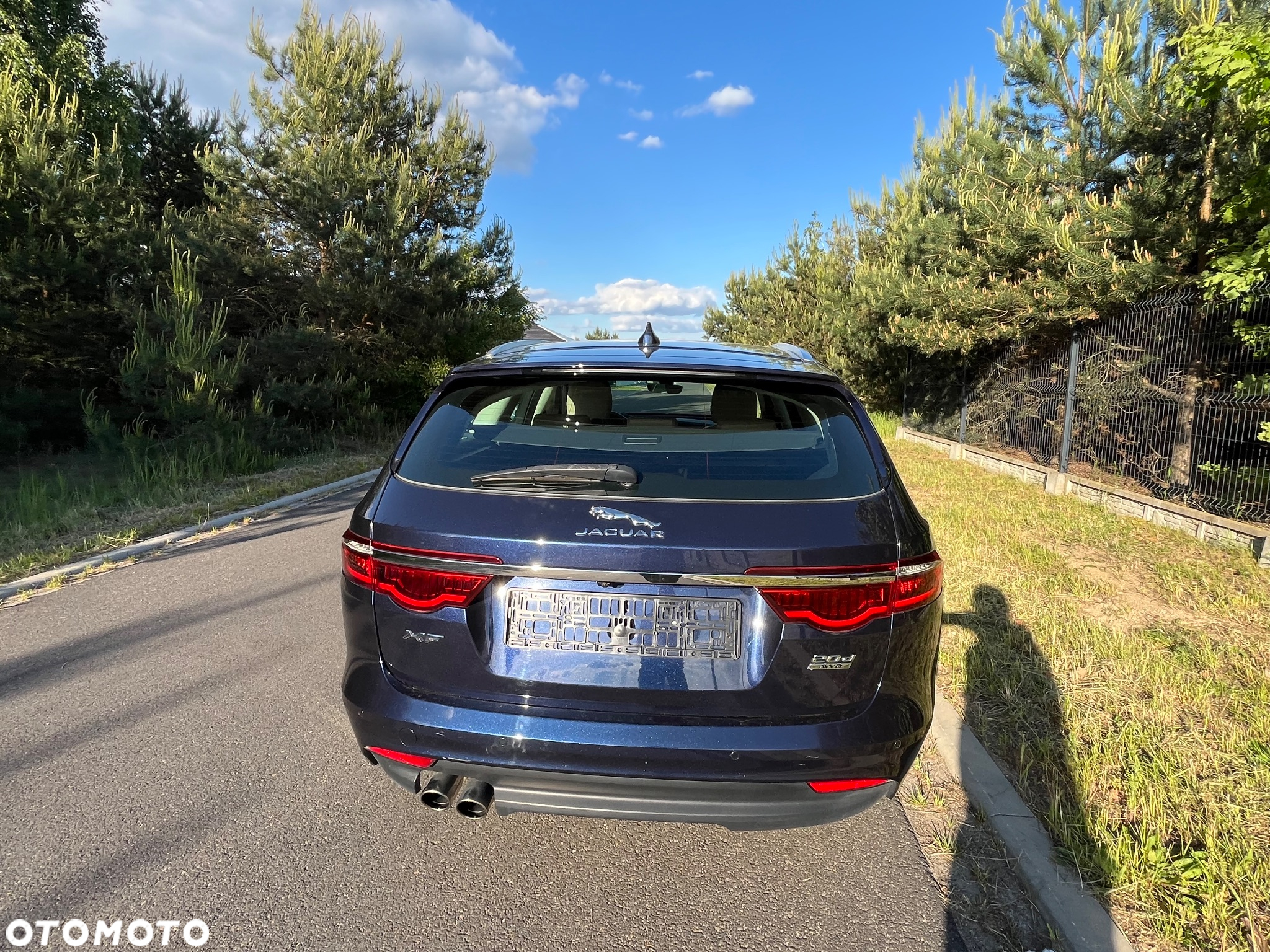 Jaguar XF 20d AWD Sportbrake Prestige - 11