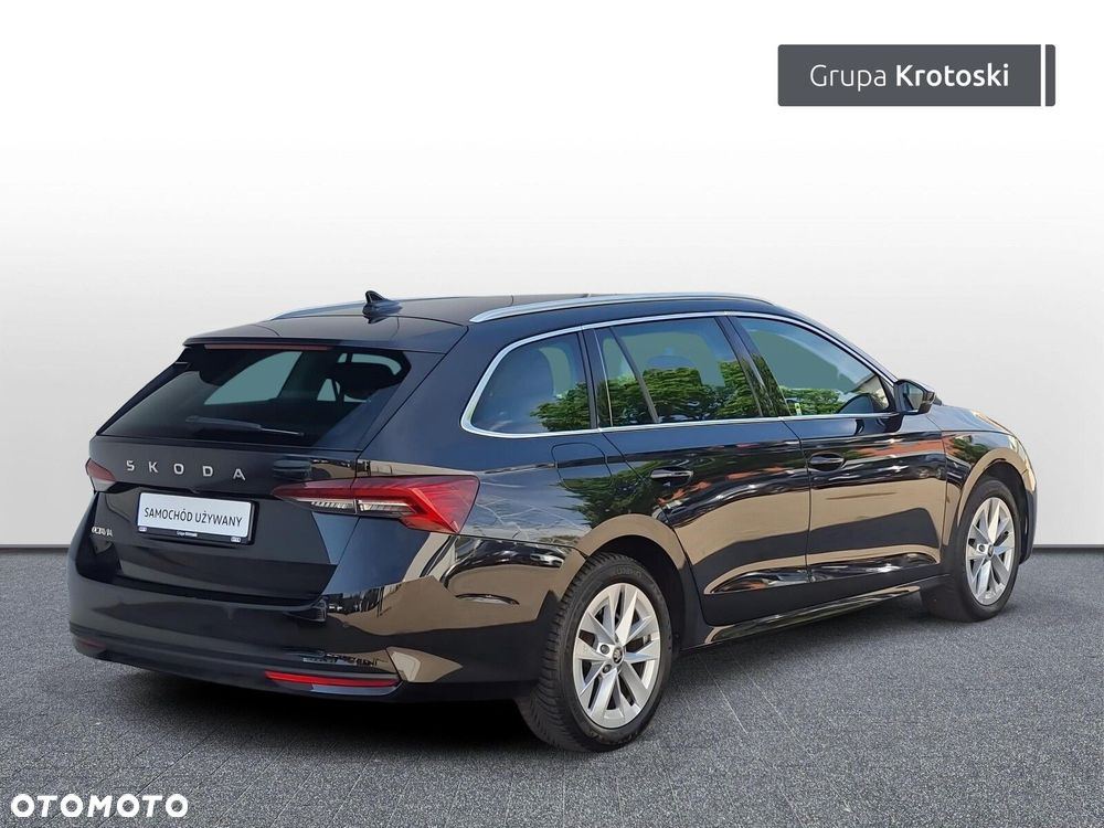 Skoda Octavia 1.5 TSI mHEV Selection DSG - 6