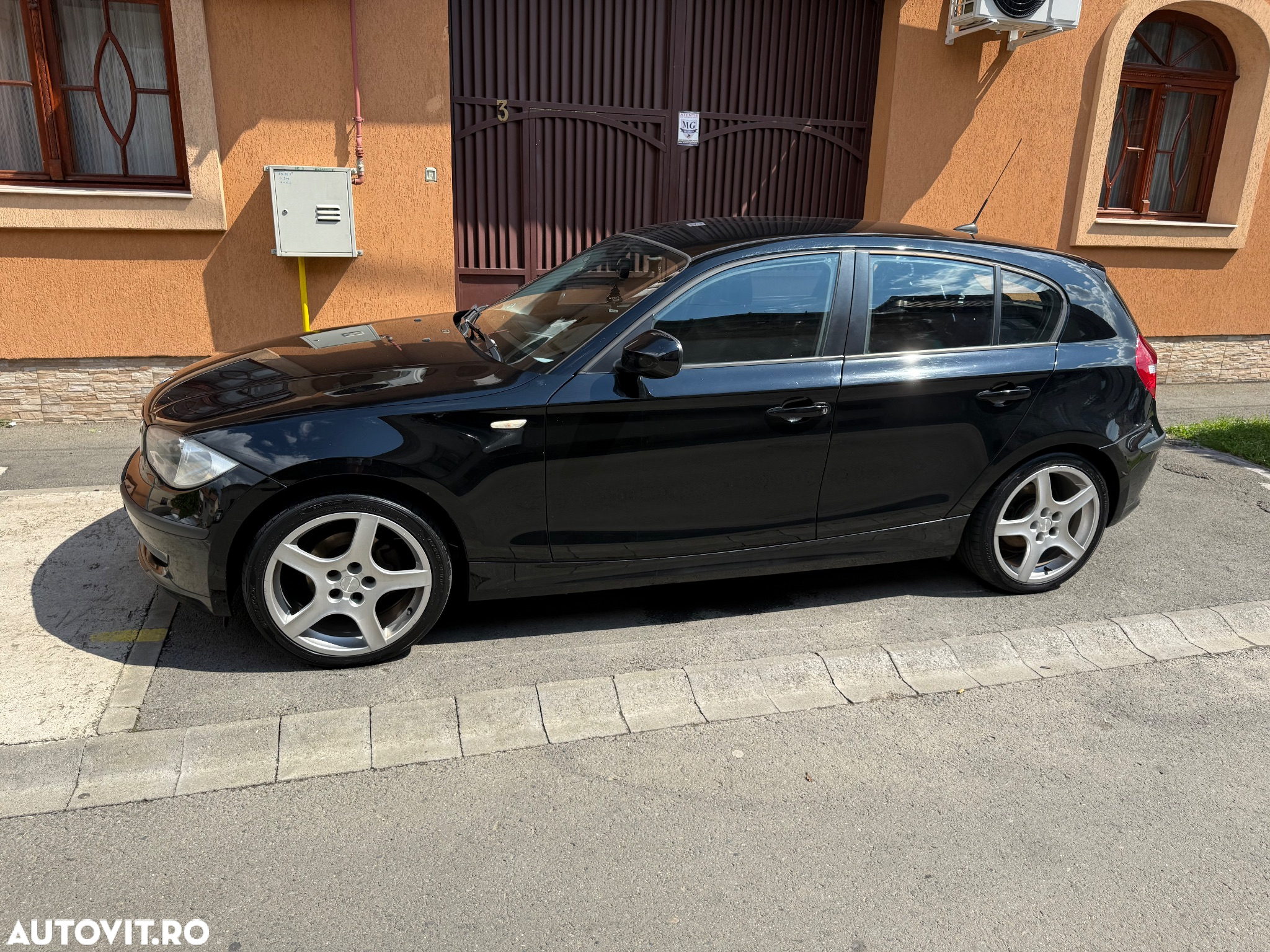 BMW Seria 1 116i - 3