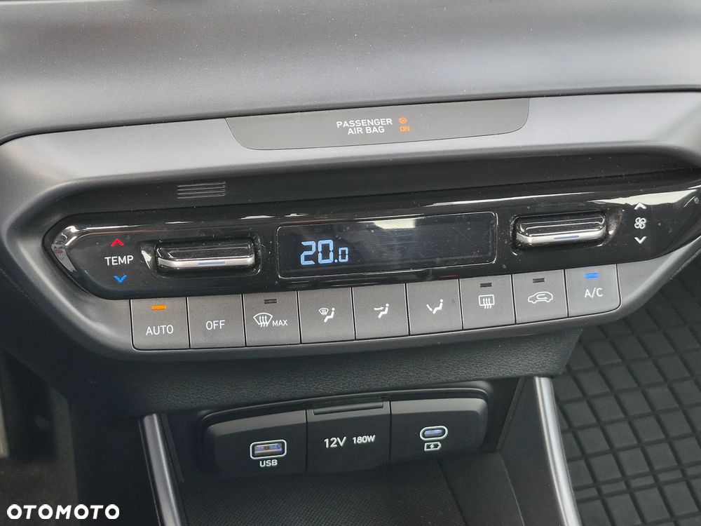 Hyundai i20 1.2 Modern - 29