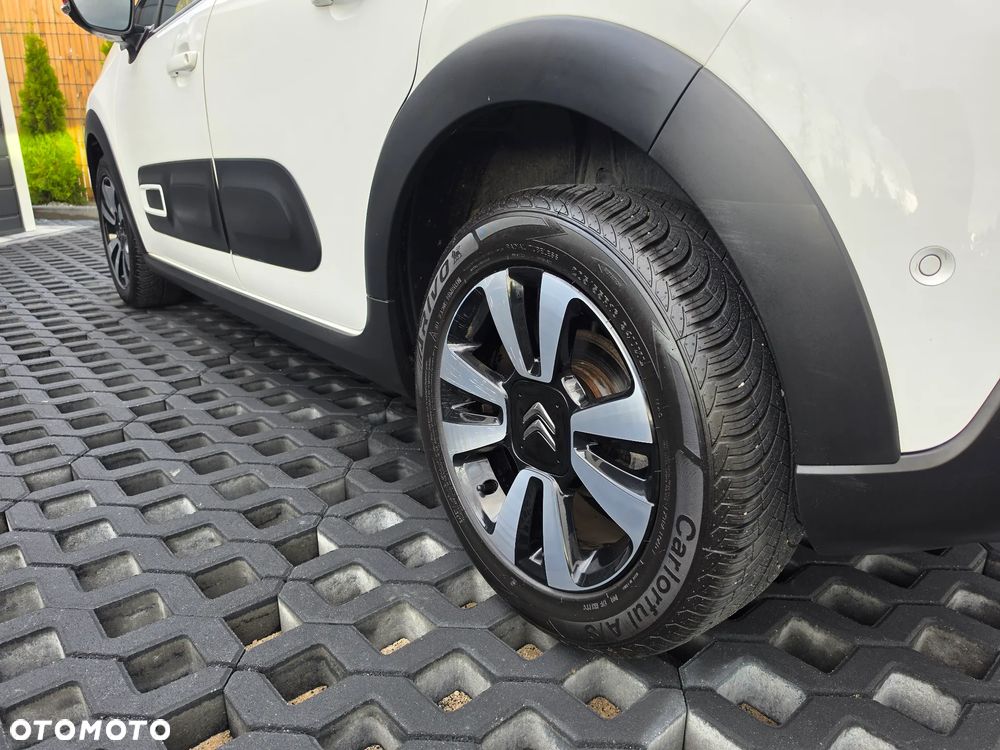 Citroën C3 1.2 PureTech Shine S&S - 10