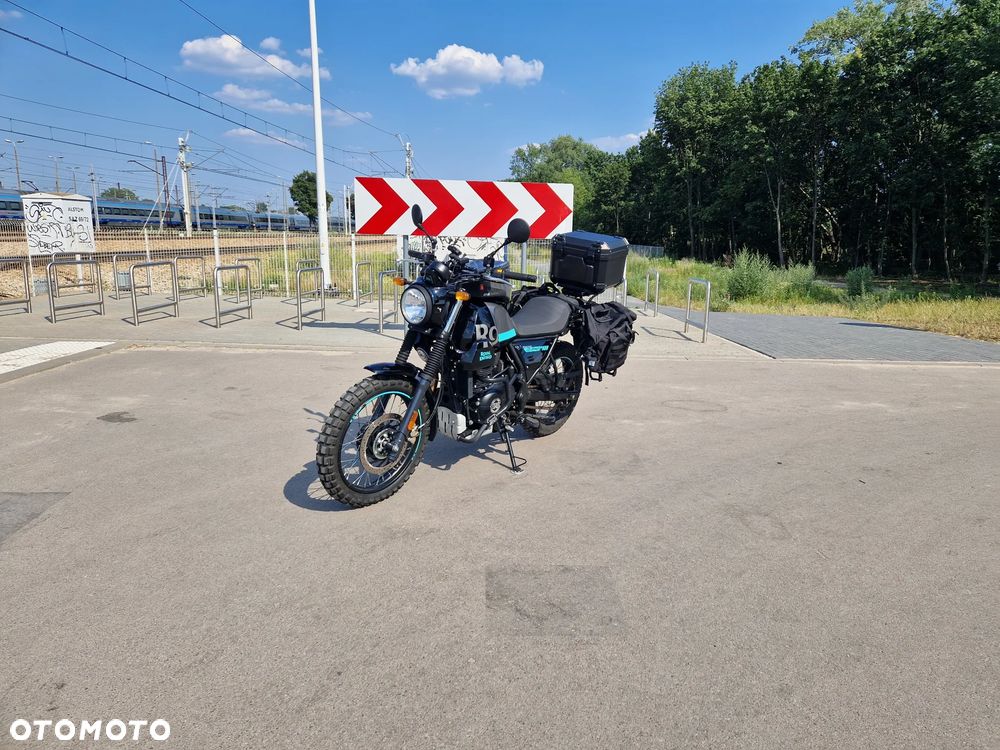 Royal Enfield Scram - 2