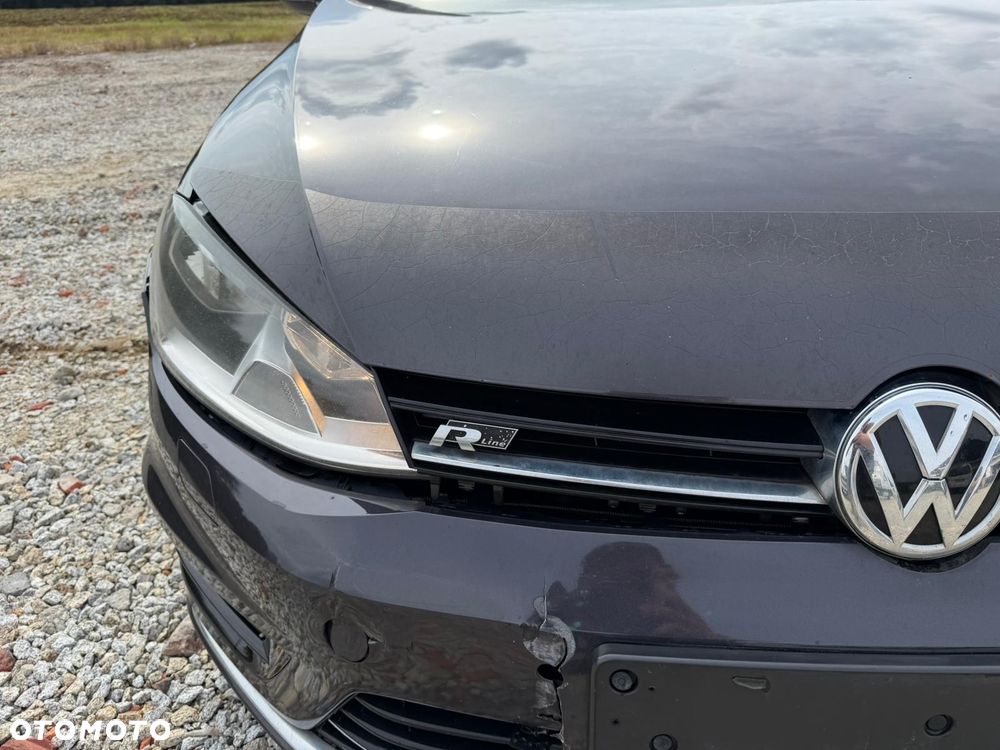 Volkswagen Golf - 4
