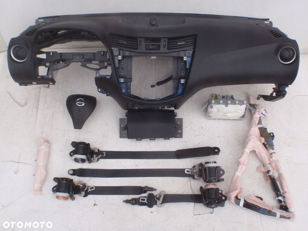 nissan navara np300 deska kokpit konsol poduszki - 3