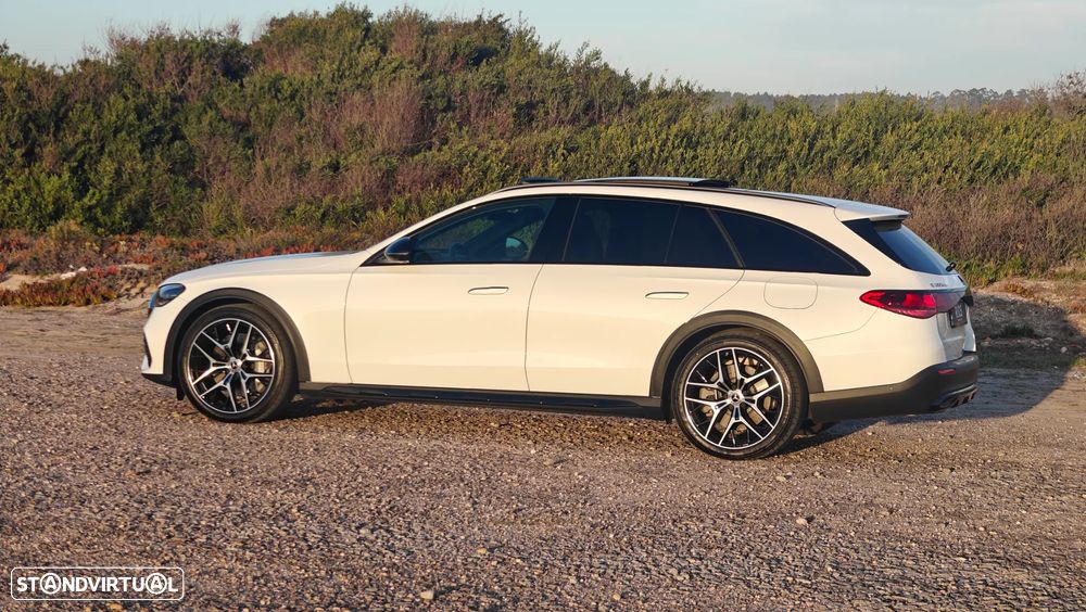 Mercedes-Benz E 300 de 4Matic All-Terrain - 31