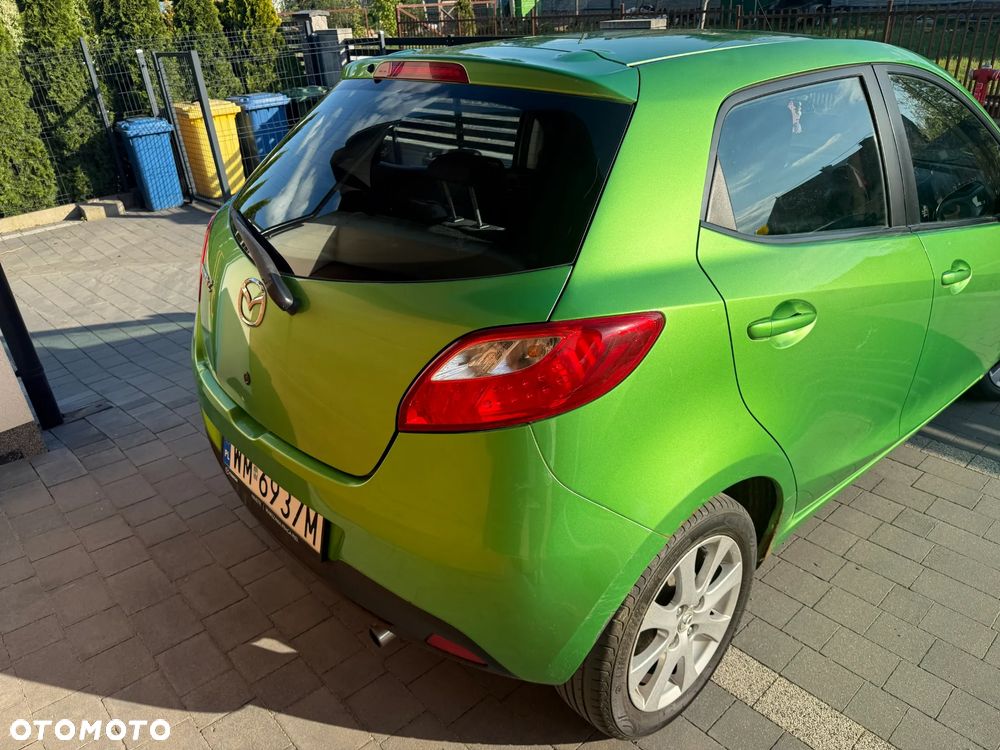 Mazda 2 - 7