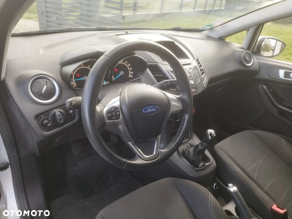 Ford Fiesta 1.25 Trend EU5 - 14
