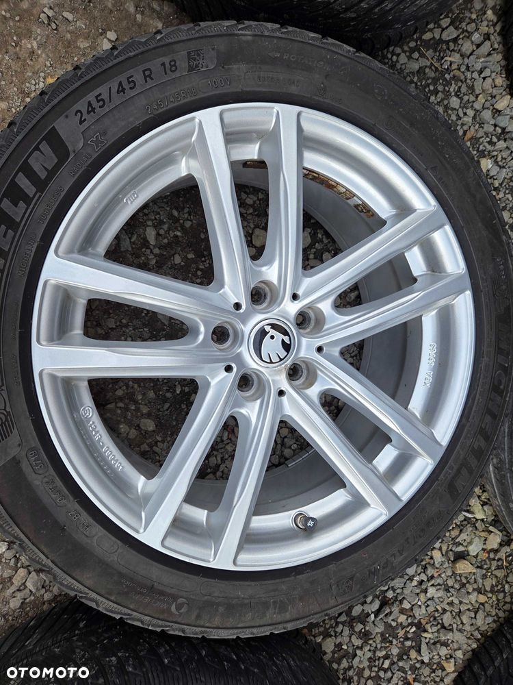 Koła VW Skoda BMW Seat Audi Mercedes MG 18 cali 5x112 ET30 245/45 - 5