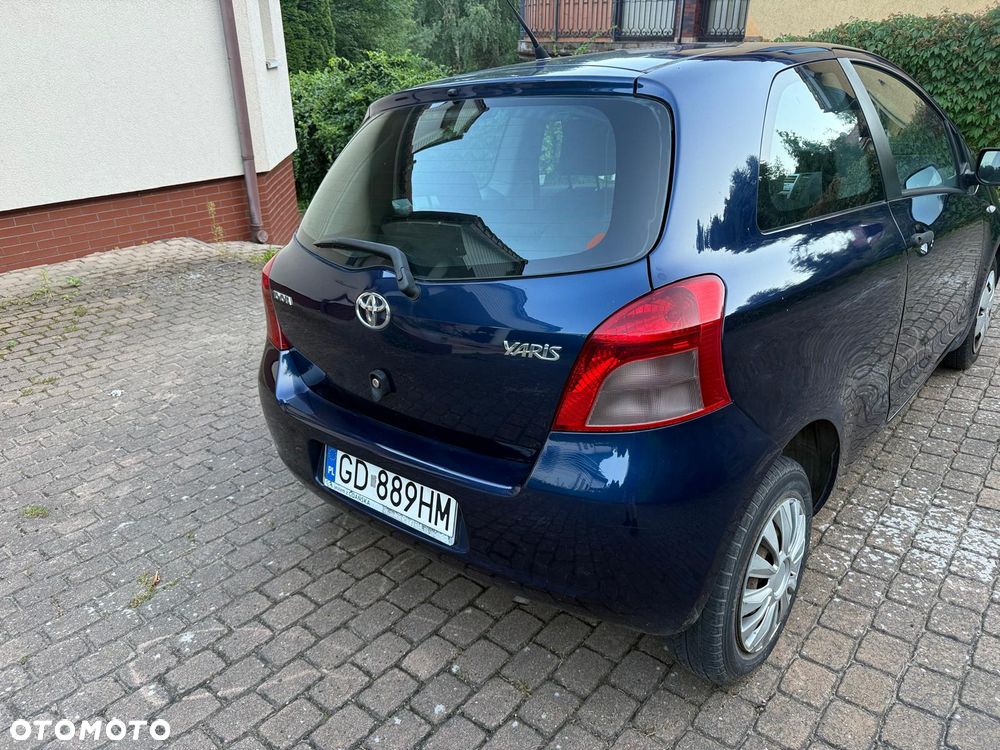 Toyota Yaris 1.0 Luna - 3