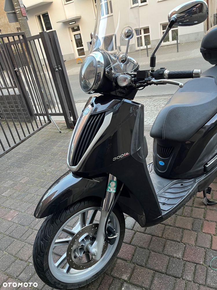 Piaggio Carnaby - 3