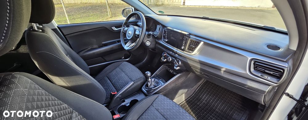 Kia Rio 1.2 Edition 7 - 12