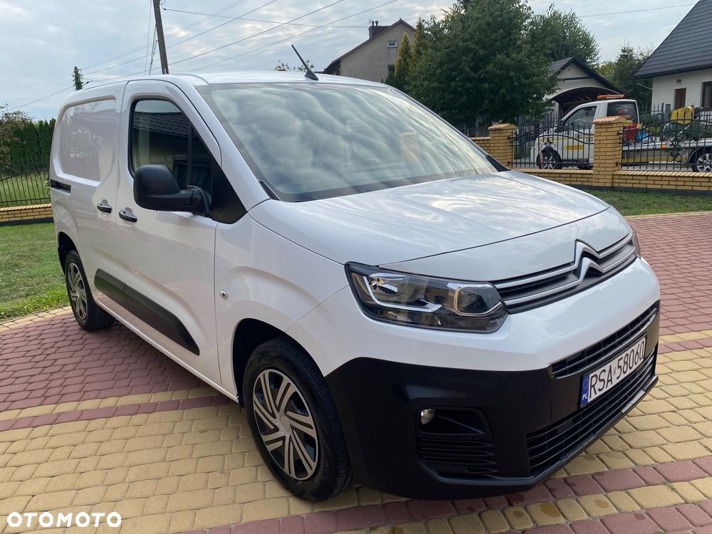 Peugeot PARTNER 1.6HDI 3-osobowy zakupiony w salonie w Rzeszowie - 6
