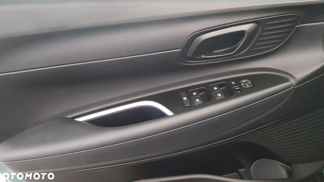 Hyundai Bayon - 24
