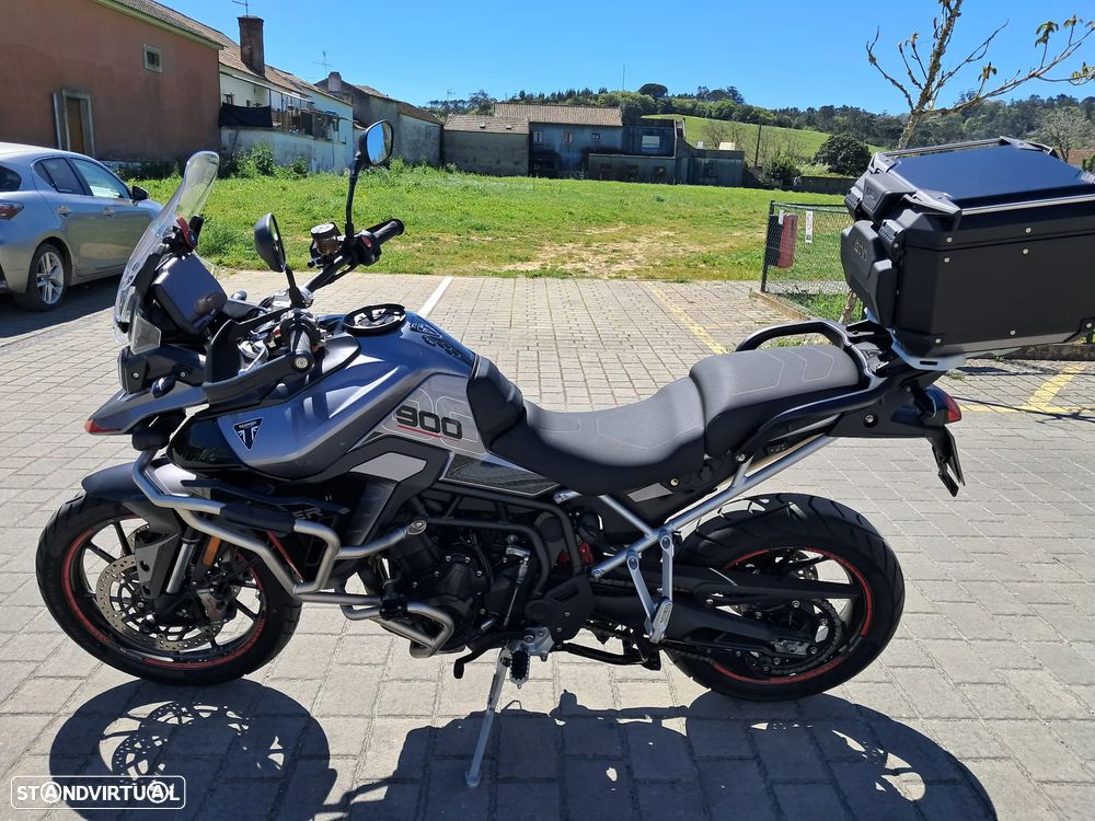 Triumph Tiger - 2