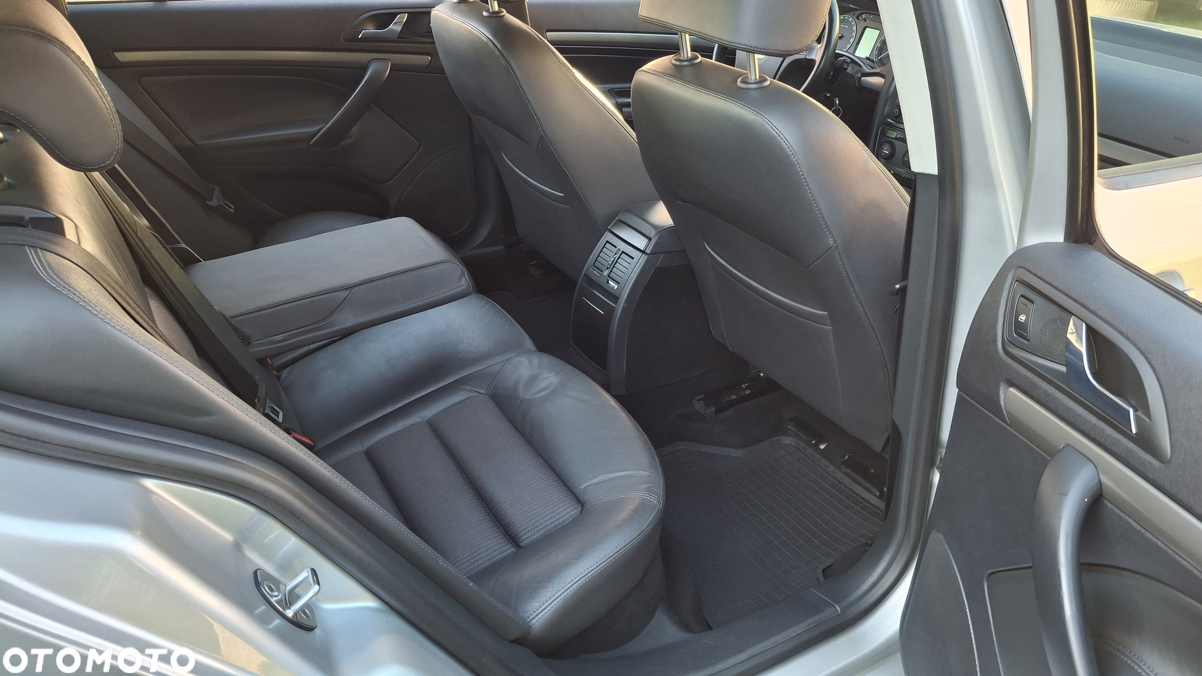 Skoda Octavia 2.0 FSI Automatik Edition 100 - 13