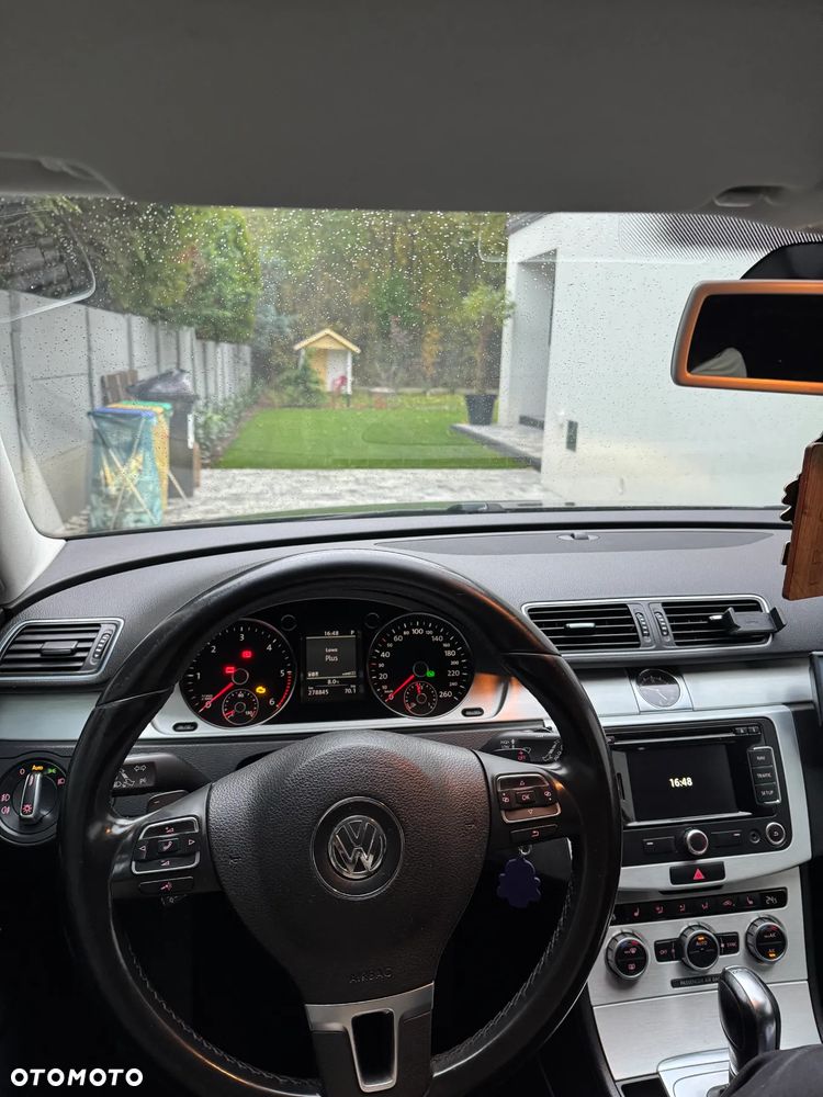Volkswagen Passat Variant 2.0 TDI DSG BlueMotion Technology Comfortline - 17