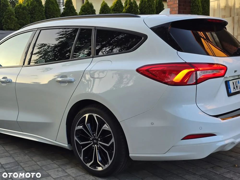 Ford Focus - 11