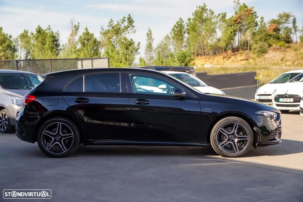 Mercedes-Benz A 250 e 8G-DCT Edition AMG Line - 11