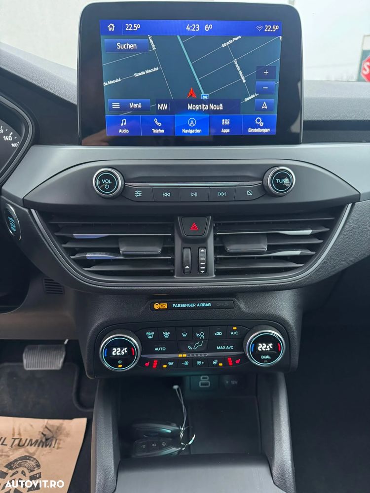 Ford Focus 1.5 EcoBlue Start-Stopp-System Aut. TITANIUM STYLE - 14