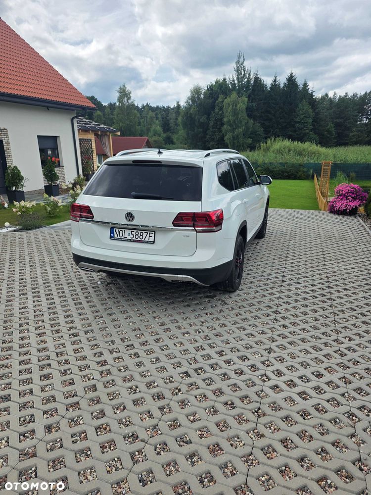 Volkswagen Atlas - 4