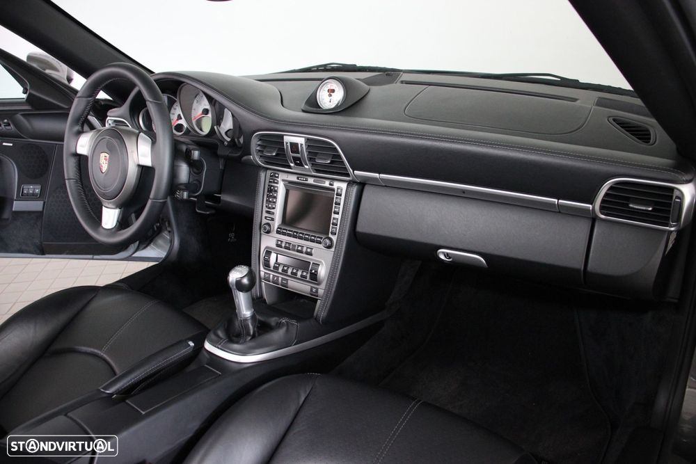 Porsche 911 (997) Turbo - 11