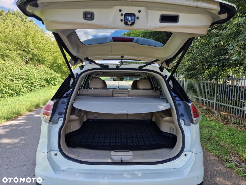 Nissan X-Trail 1.6 DCi Tekna Xtronic 2WD - 9